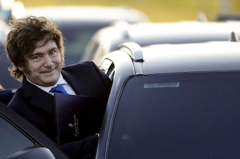 Tras su gira fugaz, Javier Milei vuelve a concentrarse en la política local: la jura de Santilli y la relación con el PRO