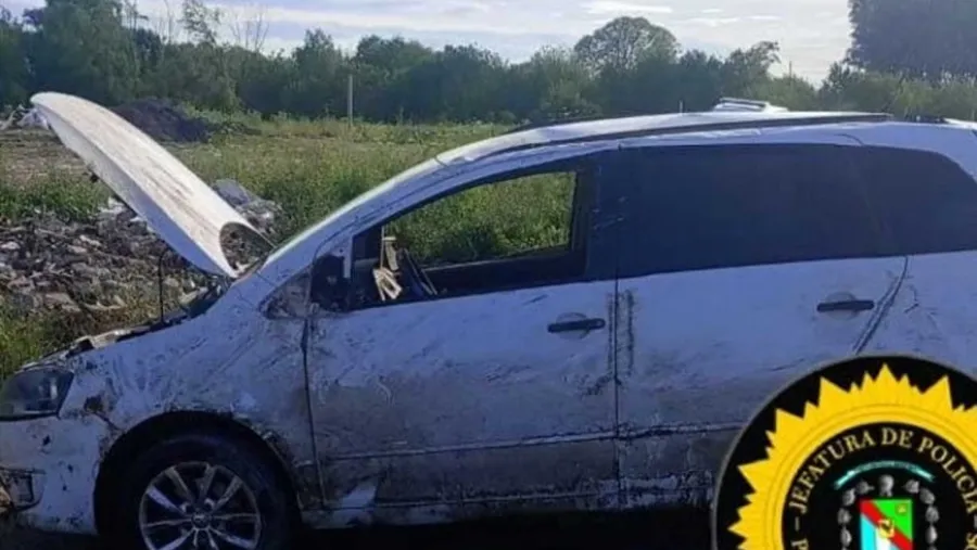 Concepción del Uruguay: tres mujeres se arrojaron de un auto en marcha y el vehículo volcó; autoridades investigan
