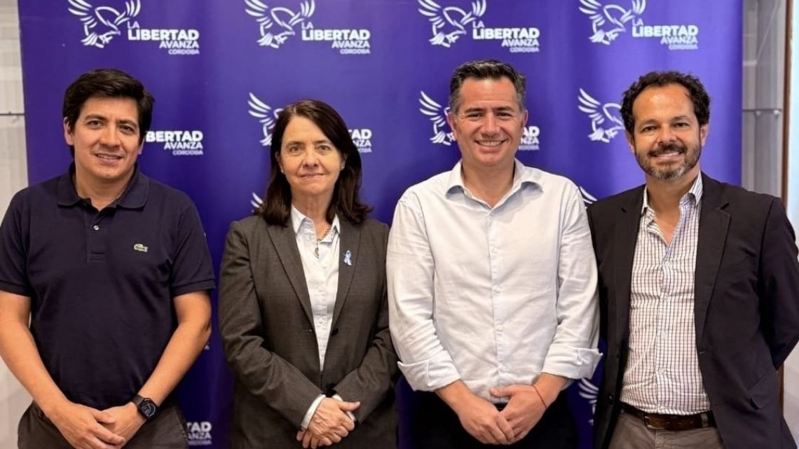 Senadora Álvarez Rivero se va del PRO y se suma a La Libertad Avanza