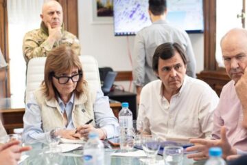 Tras reclamos, Bullrich anunció $1.900 millones para los damnificados por las inundaciones