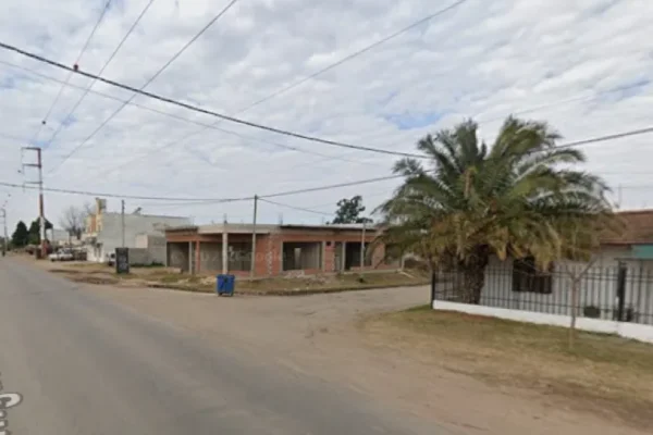 Tragedia en Paraná: murió un hombre de 81 al caer desde el techo en la zona de la Base Aérea