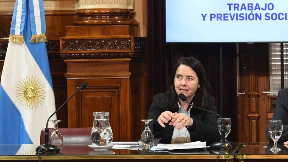 Senadora cordobesa invitó a Milei a participar de la Fiesta Nacional del Trigo en Leones