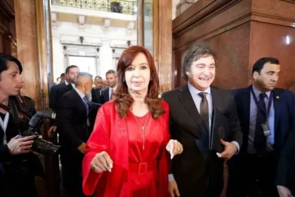Milei y Cristina negocian quién postular para cubrir vacantes en la Corte Suprema