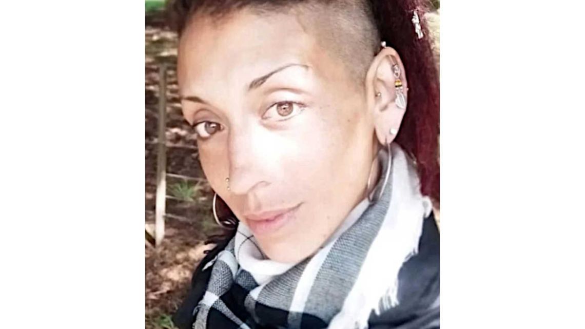 Femicidio de Débora Bulacio del Valle: pareja detenida en Necochea y crece el reclamo político