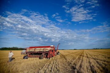 La misión de estar otra vez en la carrera productiva