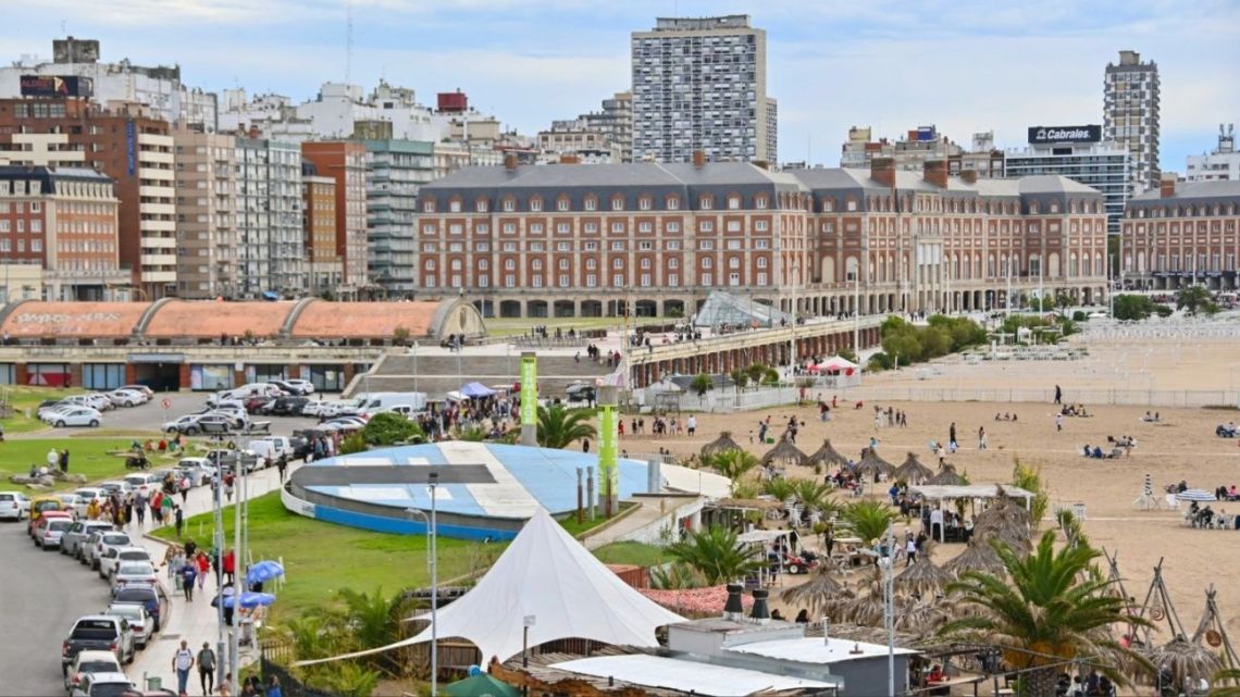 Fin de semana largo: Récord turístico en Mar del Plata y qué anticipa la temporada