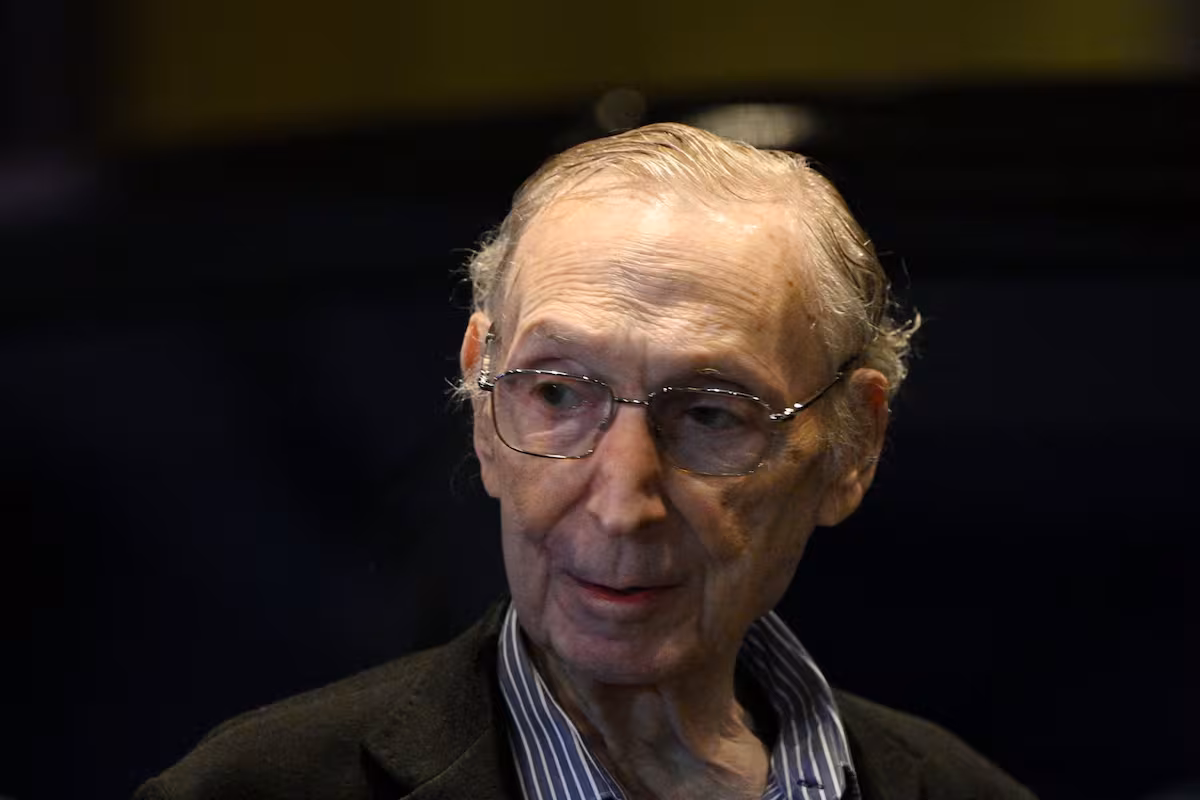 Revelan detalles de cómo el padre de Milei cedió más de 3000 hectáreas tras una disputa