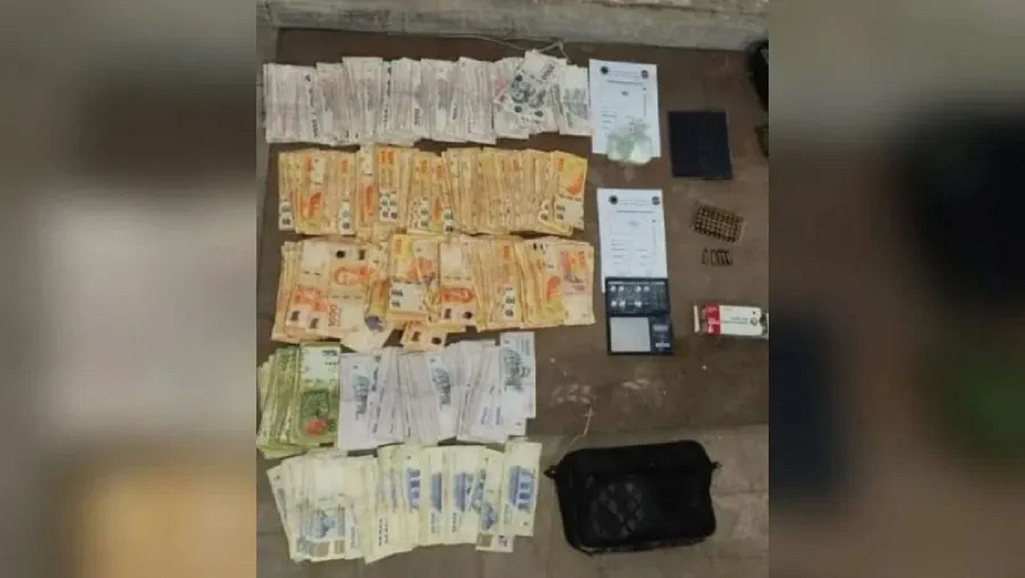 Descubren más de $3 millones, droga y cartuchos en una casa abandonada