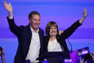 Mientras Diego Santilli intenta romper el bloque del peronismo, Patricia Bullrich promueve fugas en el PRO