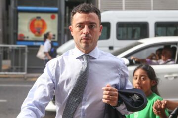 UCR Córdoba, sin sanar la interna, empuja a De Loredo rumbo a 2027 en medio de un “Milei empoderado”