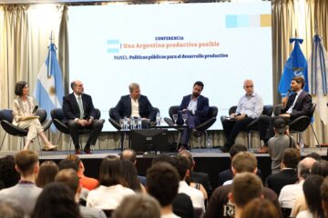 ¿Desregulación o inversión estatal? Gobernadores dialoguistas y funcionarios nacionales debatieron sobre un plan productivo