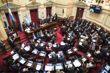 Juran todos los senadores electos el 26 de octubre menos la libertaria Lorena Villaverde