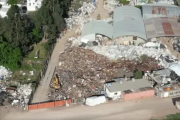 Chatarrería Todoni: siguen alargando el plazo para retirar residuos peligrosos del zócalo urbano en Paraná