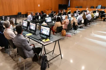 Concurso para las Secretarías de los Juzgados Civil y Comercial 2 y 6 de Paraná: se presentaron 73 personas