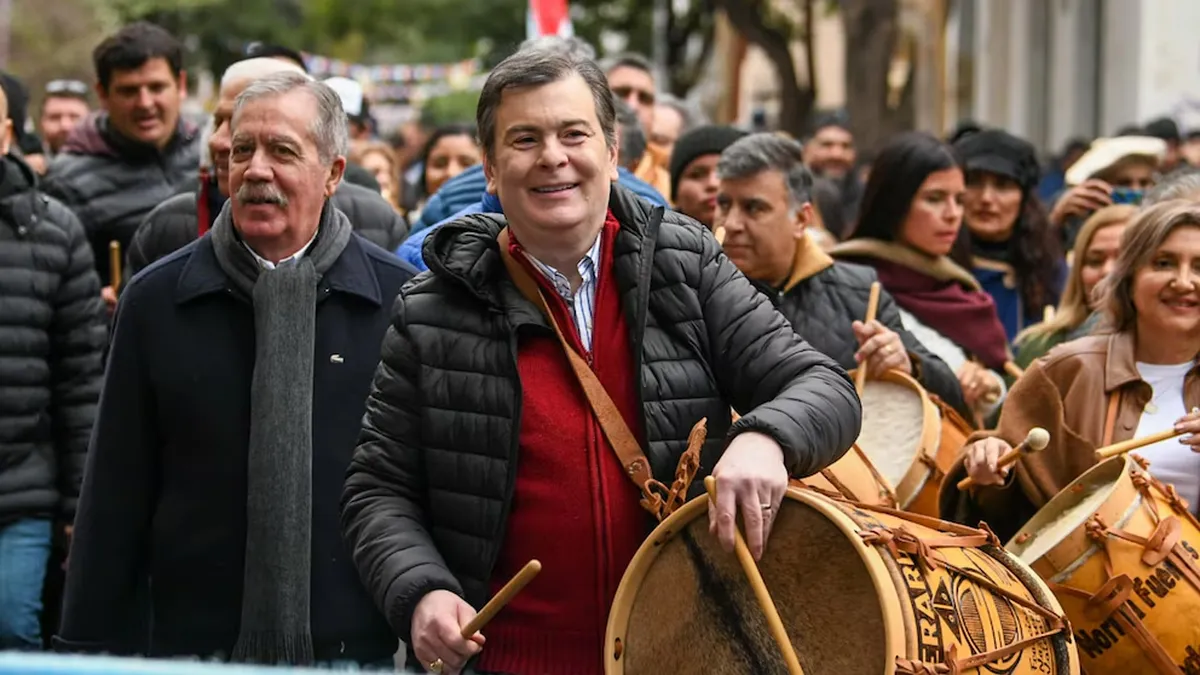 Diego Santilli viaja a Santiago del Estero y acerca a un aliado del kirchnerismo a la Casa Rosada