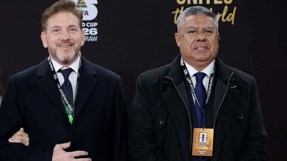 Milei redobla la ofensiva contra el ‘Chiqui’ Tapia, que vuelve empoderado de Washington