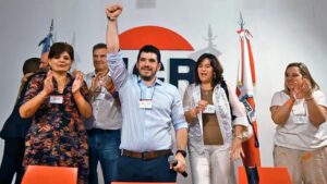 UCR elige a dirigente de 36 años para encabezar la salida de su crisis partidaria