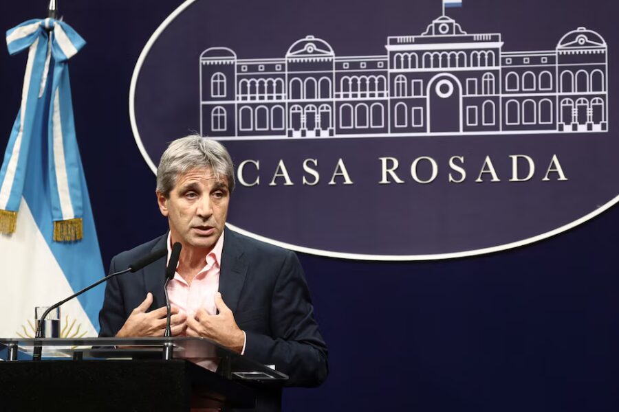 Caputo debe conseguir dólares para el vencimiento del 9 de enero y monitorear los fondos liberados del blanqueo