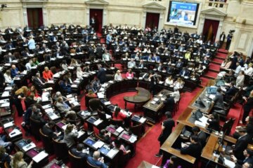 La Libertad Avanza consiguió la primera minoría en Diputados