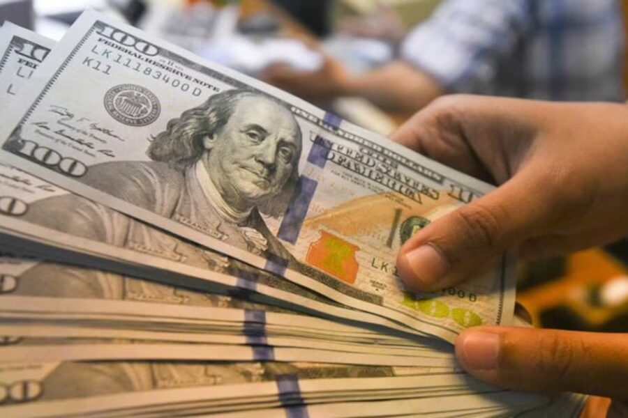 Jornada financiera: dólar cerró la semana estable; minorista $1.475, mayorista $1.450 y pausa en acciones y bonos