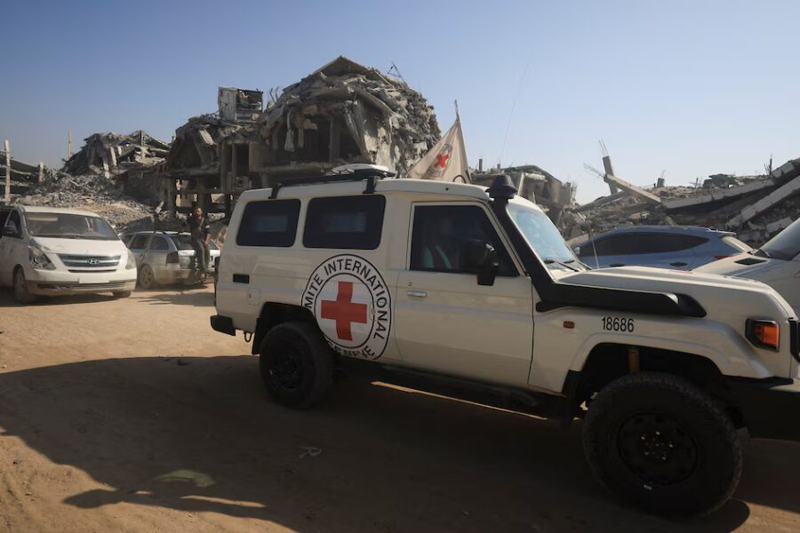 Israel confirma que restos enviados por Hamas desde Gaza no corresponden a rehenes fallecidos