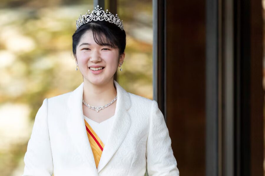 Crece la presión política y social para que la princesa Aiko sea la primera emperatriz de Japón