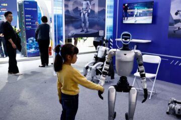 La paradoja china: auge robótico y declive económico que redefine el poder global