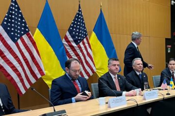 Estados Unidos, Ucrania y representantes europeos abren en Miami nueva ronda para sellar acuerdo de paz