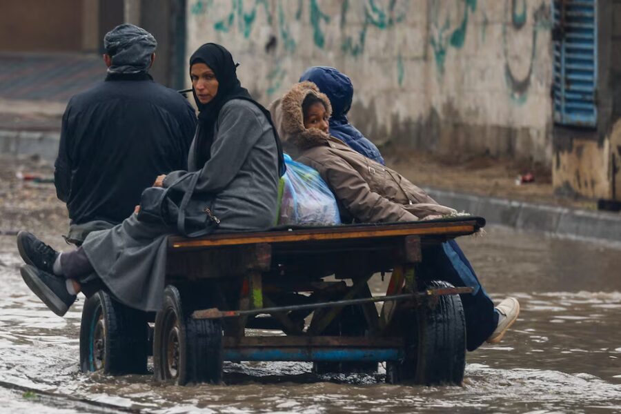Torrenciales lluvias dejan al menos dos muertos e inundaciones en Gaza e Israel y tensionan la agenda internacional