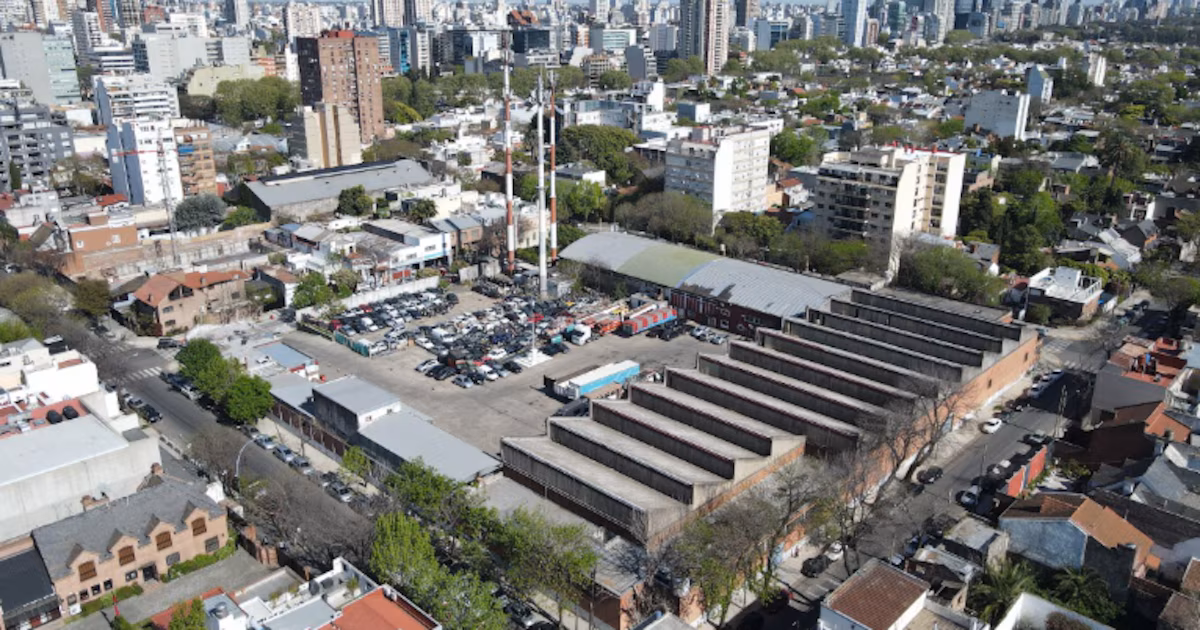 El Estado subastó un codiciado terreno en Belgrano de la Policía Federal: quién lo ganó y cuántos millones pagó