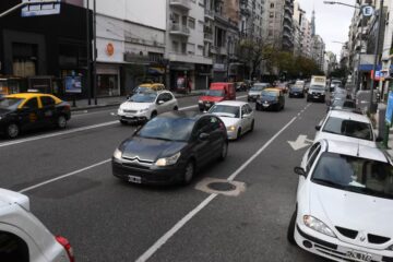 CABA: impuesto aprobado que subiría autos y motos hasta 8% desde 2026; lo califican de error y dicen que no se aplicará