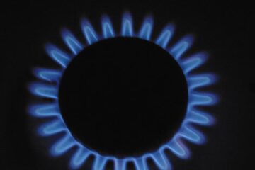 Europa acordó poner fin a importaciones de gas ruso para 2027: tensión geopolítica y efectos en mercados energéticos