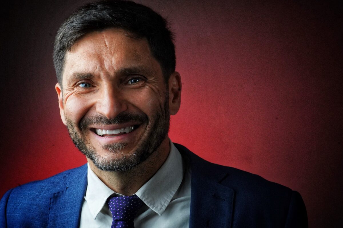 Sigue la ola de colocaciones de deuda: Santa Fe emitirá un bono por US$ 500 millones y Vista busca financiamiento por otros US$ 400 millones