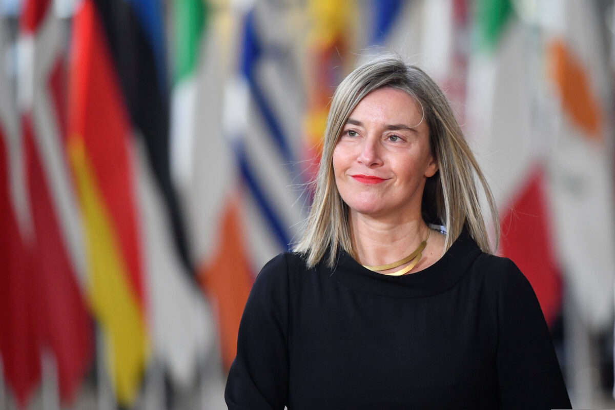 Fiscalía imputa por fraude en el uso de fondos a la ex canciller de la Unión Europea, Federica Mogherini