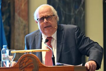 Podrá discutirse lo técnico, pero Argentina va camino a bajar la inflación, dijo Julio Velarde