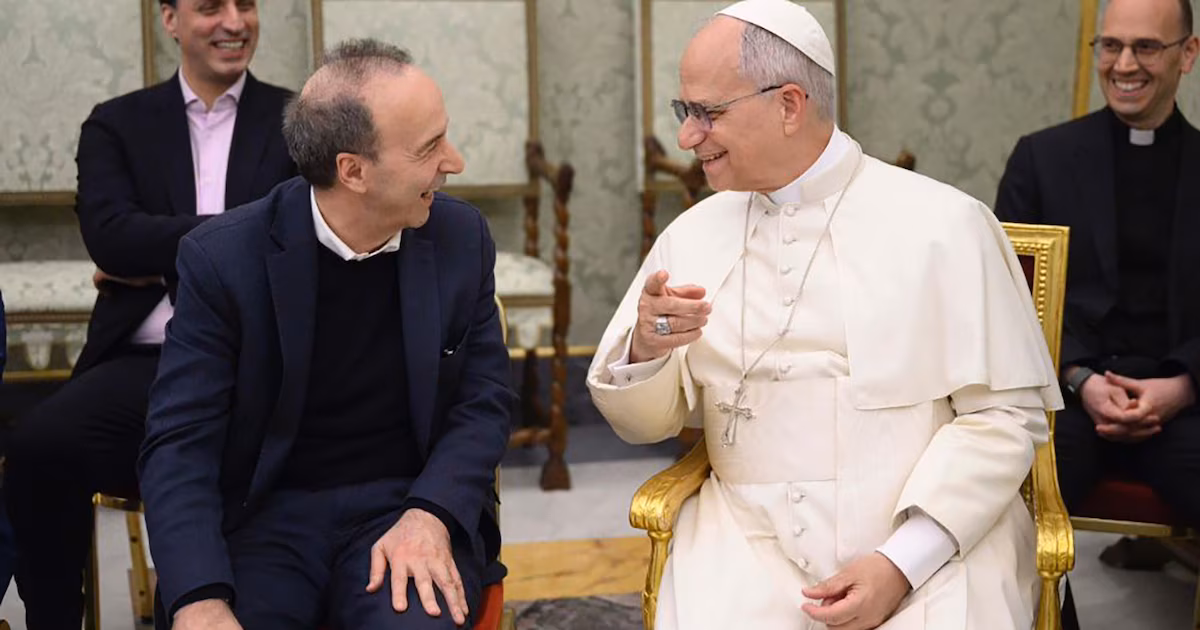 Papa León XIV recibió a Roberto Benigni: encuentro cultural que abre debate político sobre la agenda del Vaticano