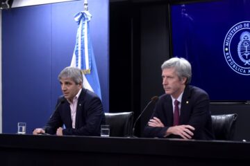 Impacto en el mercado cambiario y el plan económico de medidas del BCRA para acumular reservas y evitar atraso del dólar