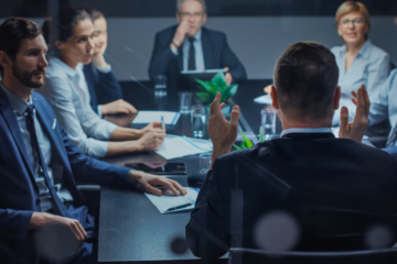 Empresas definieron aumentos salariales para 2026 y un estudio revela una tendencia clave