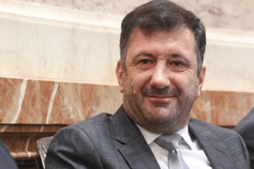 A un año de la detención del senador Kueider con 211.000 dólares sin declarar en Paraguay: ¿Cómo es su situación judicial?