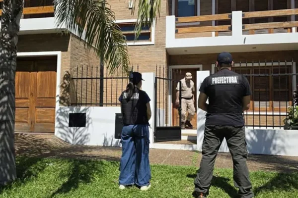 Allanamientos en Concordia por presunto lavado de activos: secuestran vehículos, embarcaciones y dinero