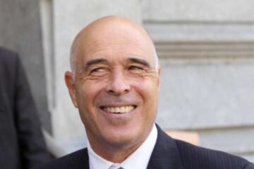 Quién es Bartolomé Abdala: el senador que hoy asumió la presidencia