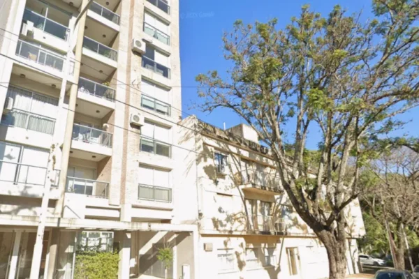 Inseguridad en Paraná: roban tres cajas fuertes con dólares y pesos de un departamento céntrico