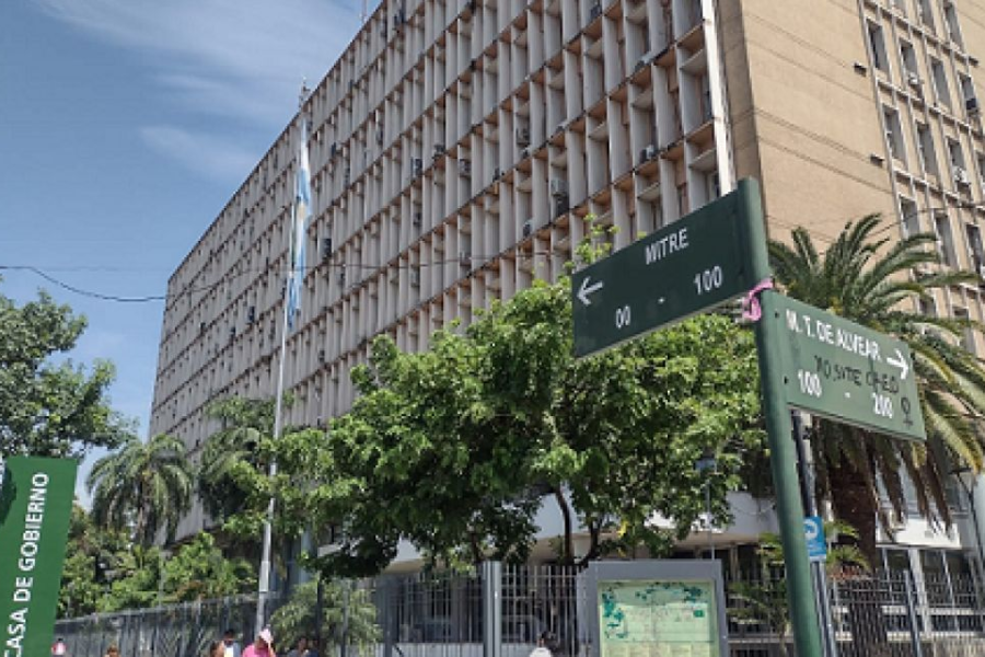 Zdero impulsa sesión extraordinaria para consolidar deudas y reformar el régimen portuario