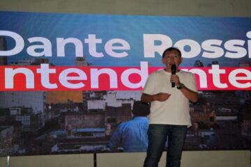 Rossi se suma al pelotón radical de Negri y complica la definición por la Intendencia 2027