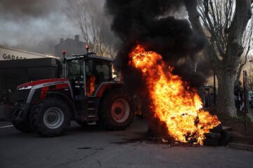Tensión en Europa por protestas de productores ante marcha contra el acuerdo con Mercosur