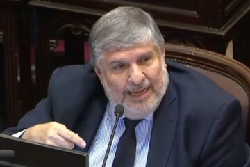 Mayans: “El Presupuesto refleja la decadencia y corrupción del Gobierno”