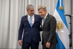 Los USD 500 millones de Frigerio: qué dice la ley, qué dice la oposición y qué marca el mercado