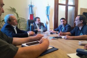 Troncoso y Cuenca iniciaron una ronda de diálogo con dirigentes gremiales