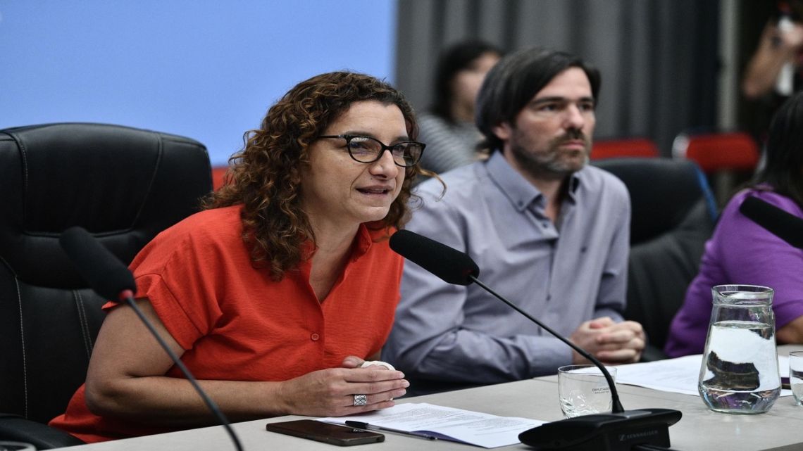 Rafecas elevó a juicio oral a Vanina Biasi por mensajes antisemitas difundidos en redes