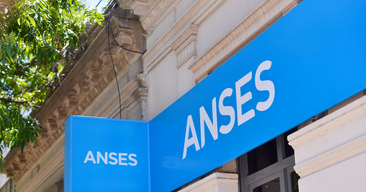 ANSES: quiénes cobran hoy, jueves 22 de enero — jubilados, pensionados y beneficiarios de planes familiares